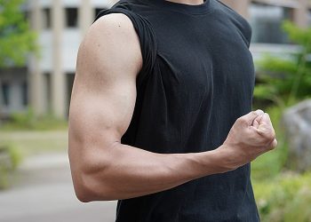 Un compus cu sulf ar putea stopa degradarea musculară la bătrânețe