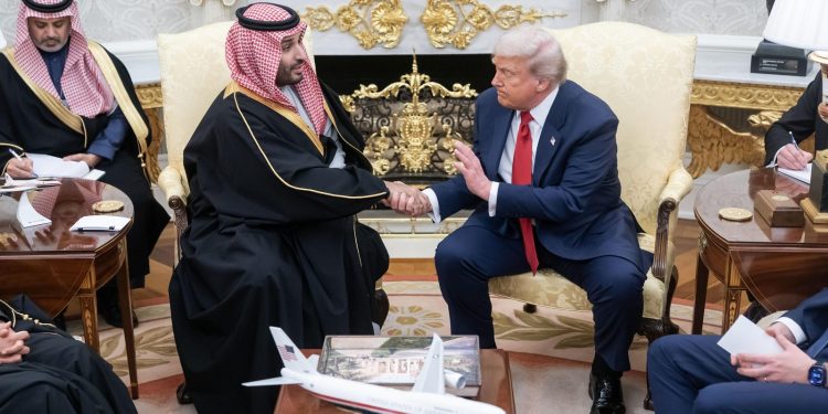 Trump condiționează acordul nuclear cu Arabia Saudită de recunoașterea Israelului
