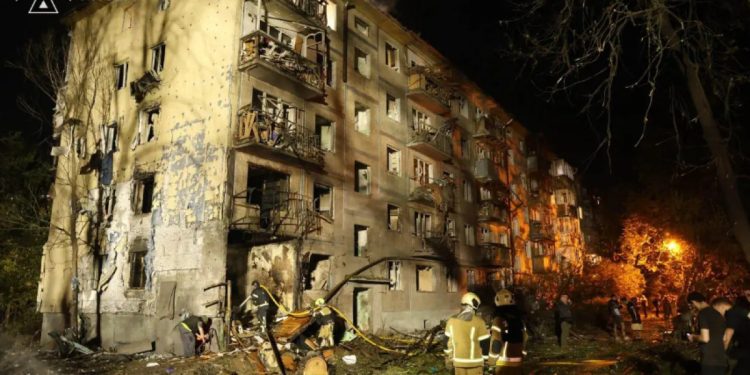Atac masiv cu rachete la Kiev: mărturii din noaptea terorii