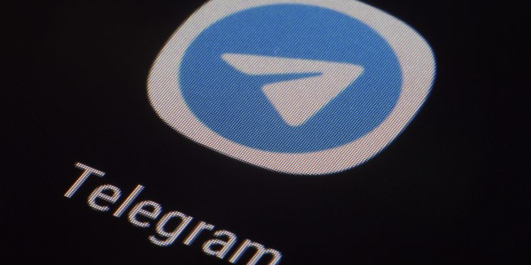 Telegram a fost eliminat temporar din App Store după un șantaj