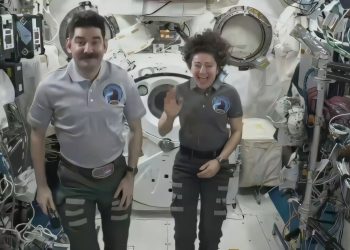 Aurorele polare depășesc eclipsele văzute din spațiu, declară astronauții ISS