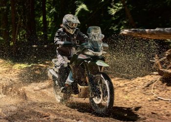 CFMoto lansează motocicleta de aventură Ibex 950 la 12.499 dolari