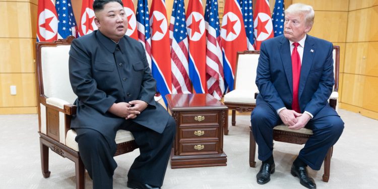 Donald Trump anunță o nouă întrevedere cu Kim Jong Un