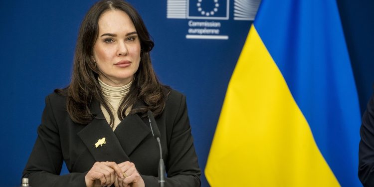 Scandal de corupție la Kiev: Zelenski își demite consiliera