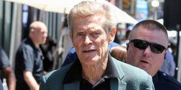 Willem Dafoe redefinește stilul masculin la Walk of Fame